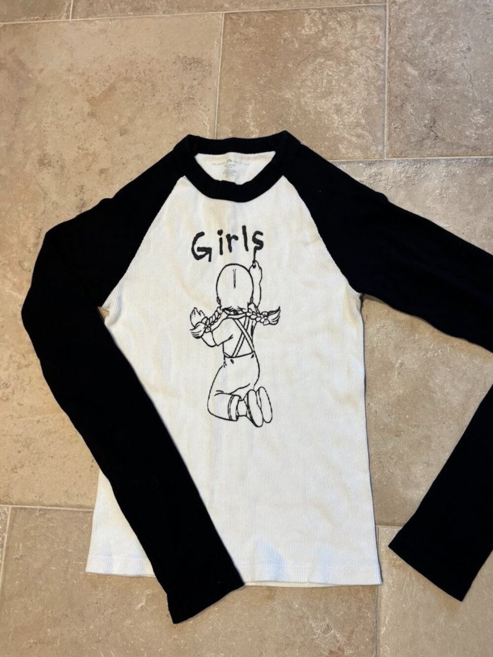 Brandy Melville Graphic longsleeve